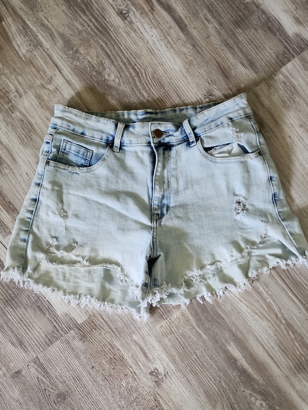 Casual Light Blue Distressed Women's Denim Shorts